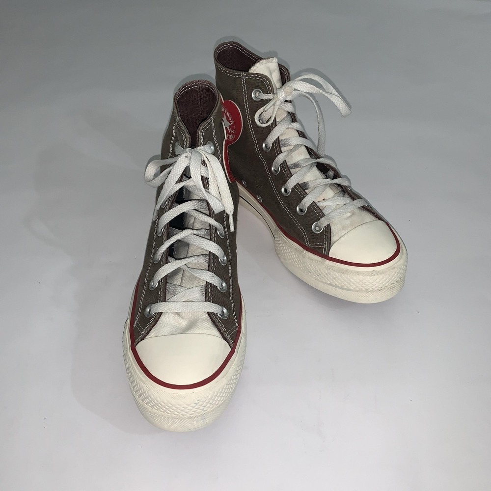 Converse Chuck Taylor All Star Shoes Womens 8 Brown Heart High Top Sneakers